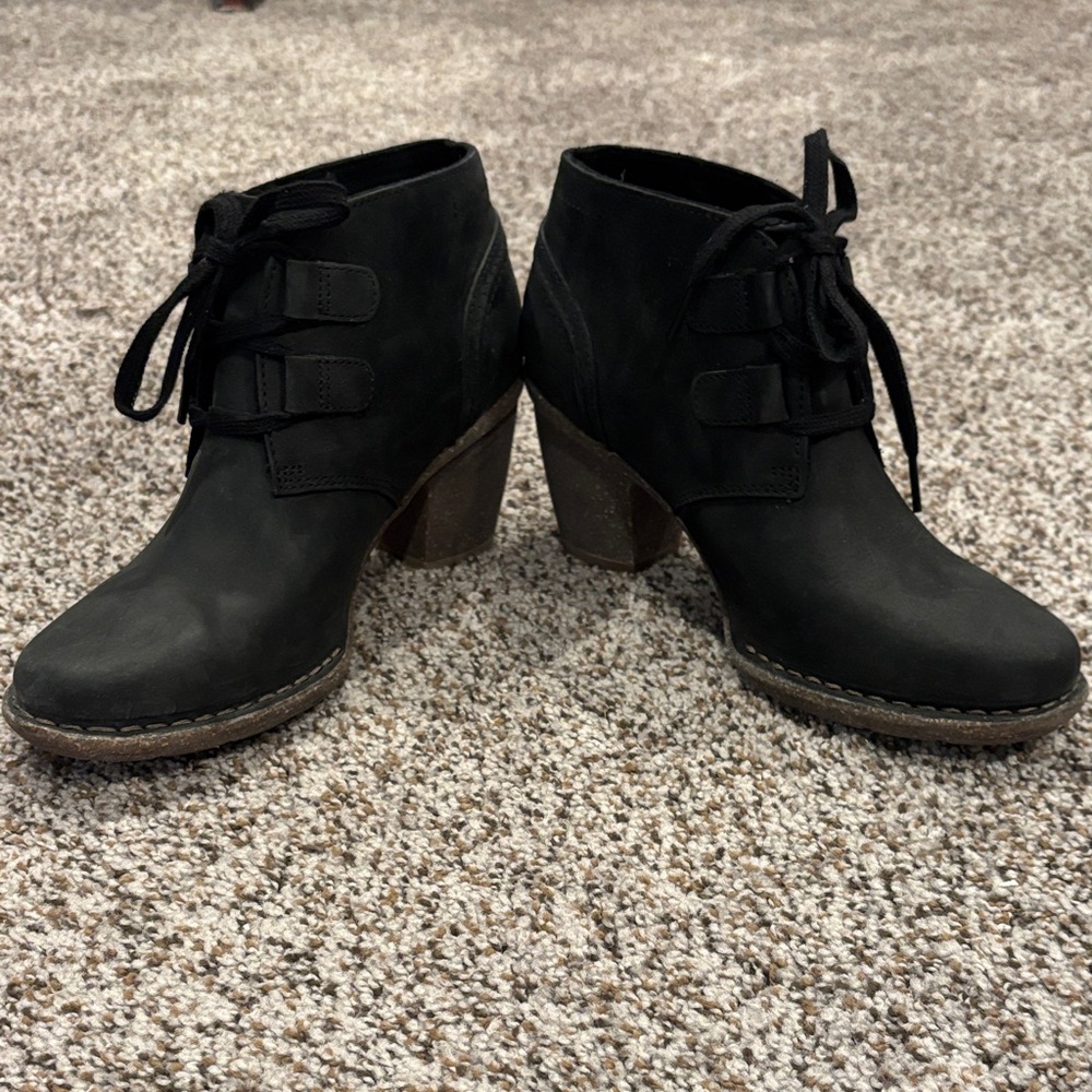 Unstructured by Clark’s